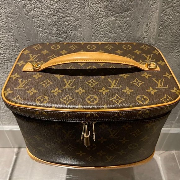 Louis Vuitton Nice Vanity Case - Picture 1 of 5